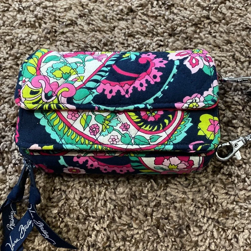 Vera Bradley petal paisley wallet purse - Picture 2 of 8